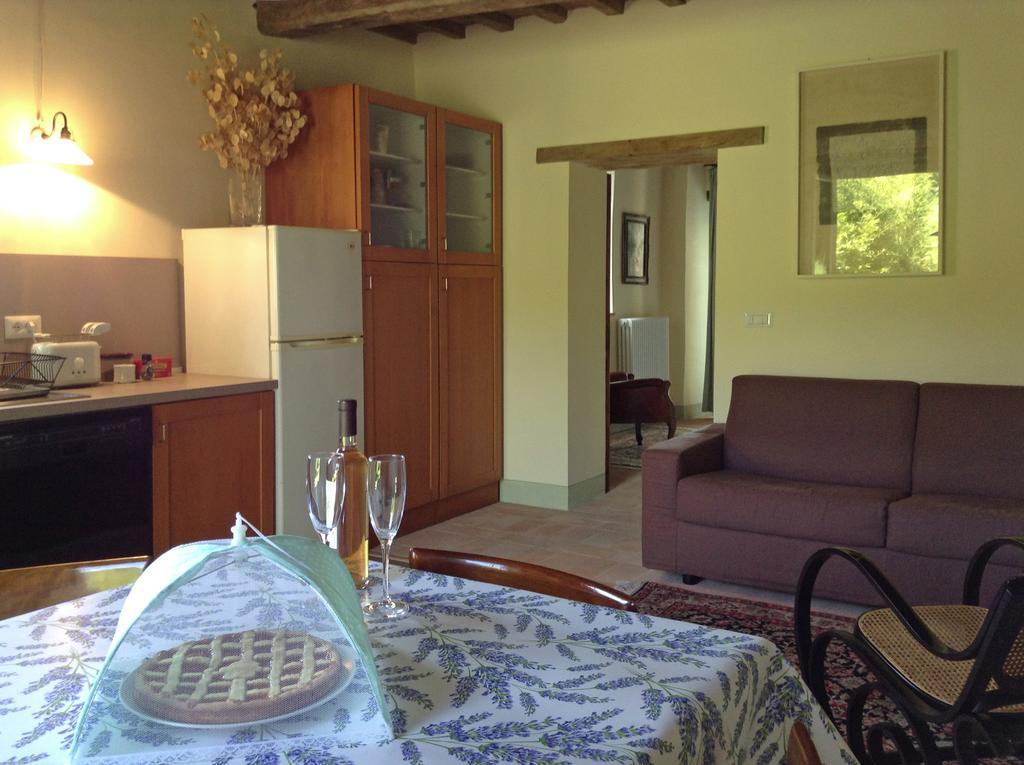 Hotel La Doccia Anghiari Esterno foto